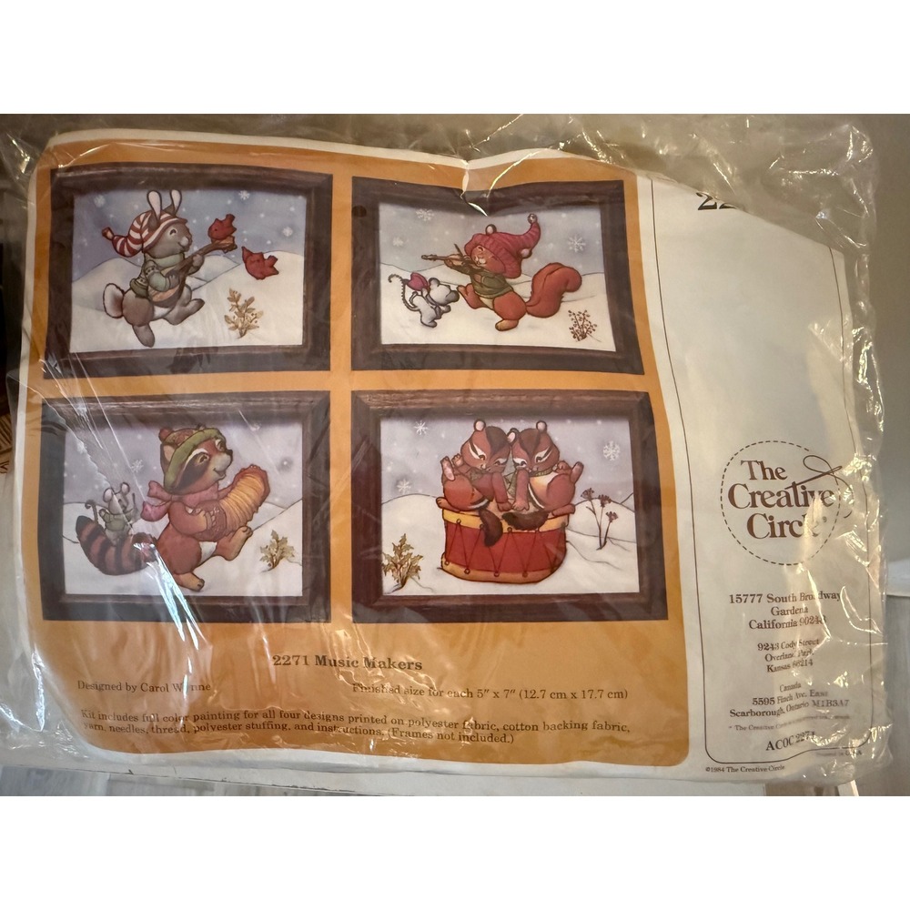 Vintage 1984 The Creative Circle Music Makers Embroidery Kit 2271 Carol Winne‎